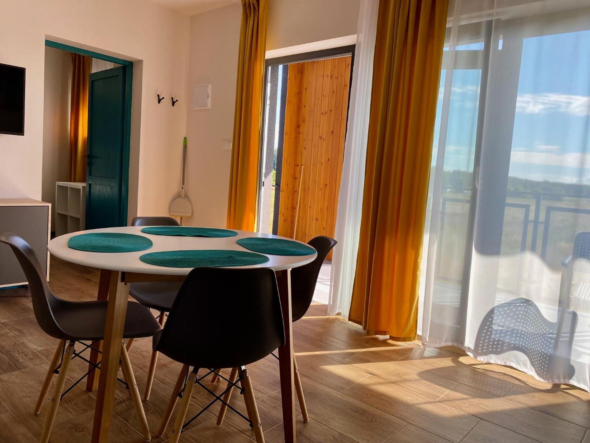 Apartamenty Czerwone Korale Chlopy Exterior photo